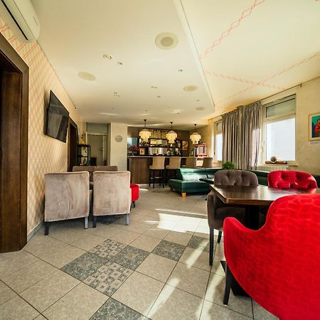 Hotel Maj Inn Moravske Toplice Bagian luar foto