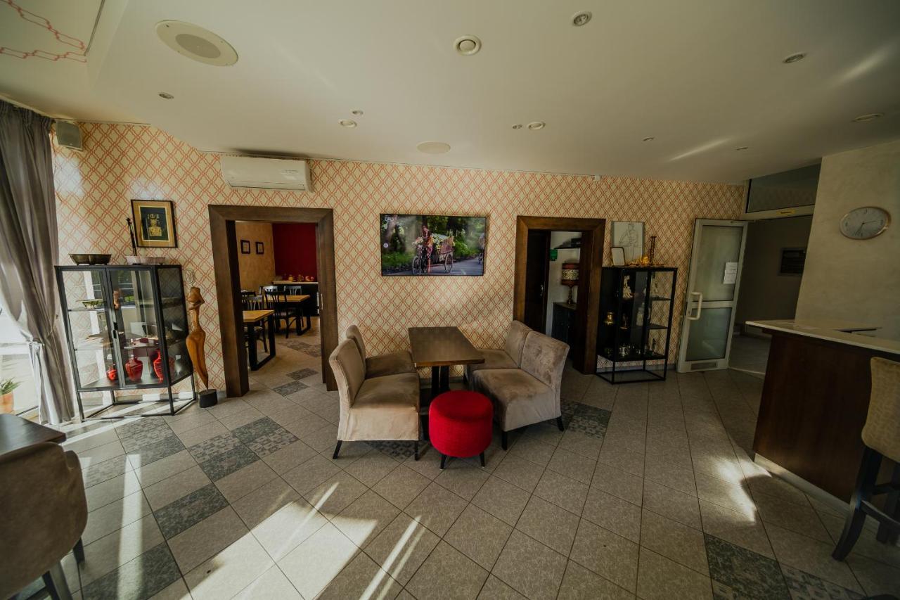Hotel Maj Inn Moravske Toplice Bagian luar foto