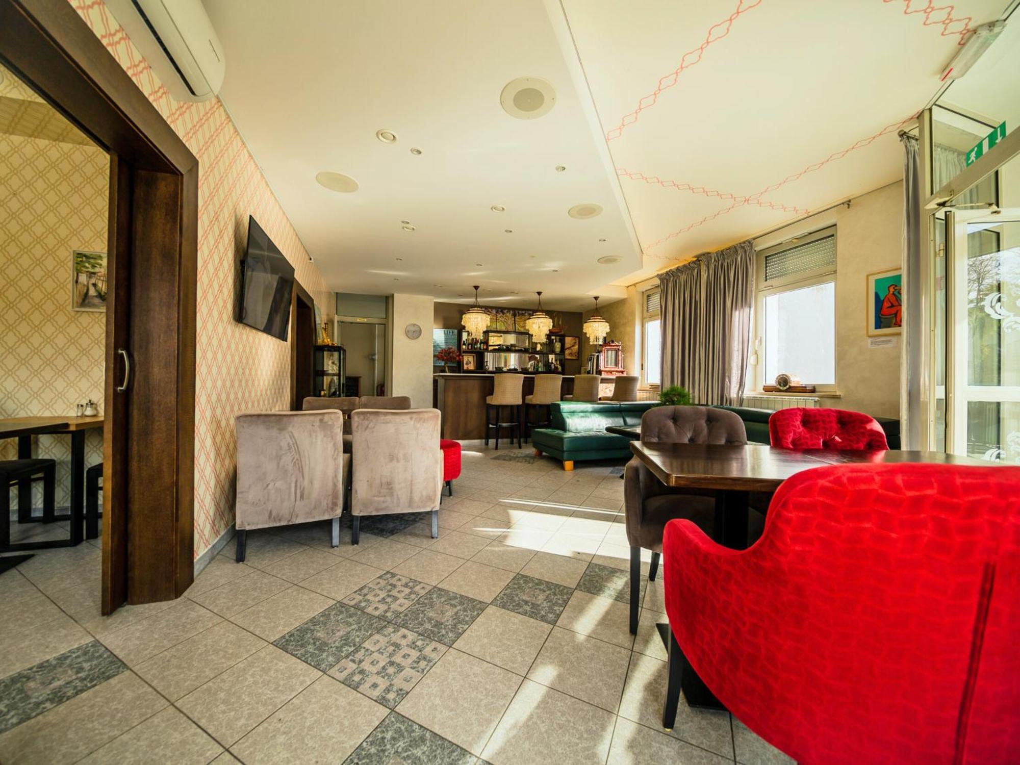Hotel Maj Inn Moravske Toplice Bagian luar foto