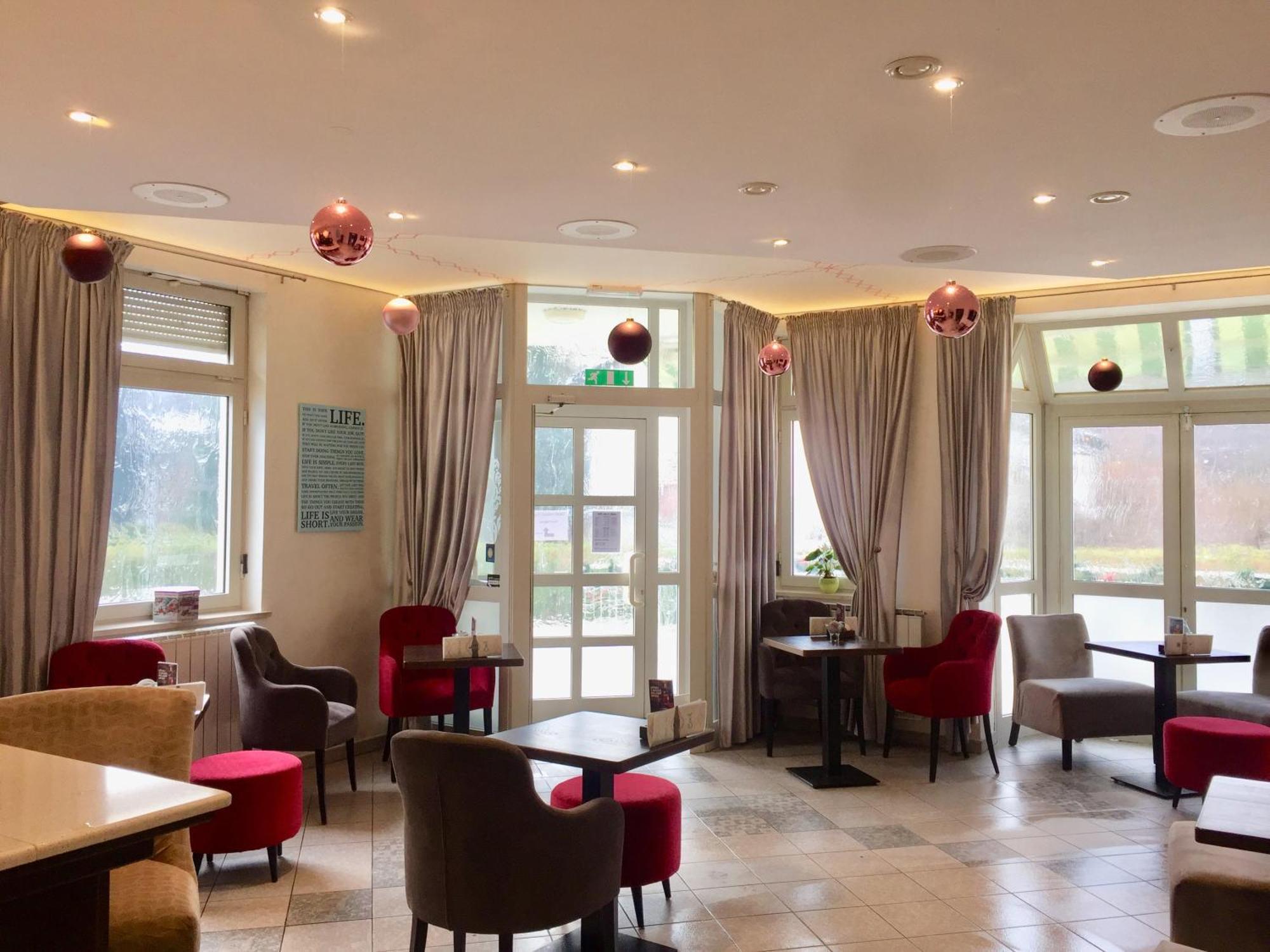 Hotel Maj Inn Moravske Toplice Bagian luar foto