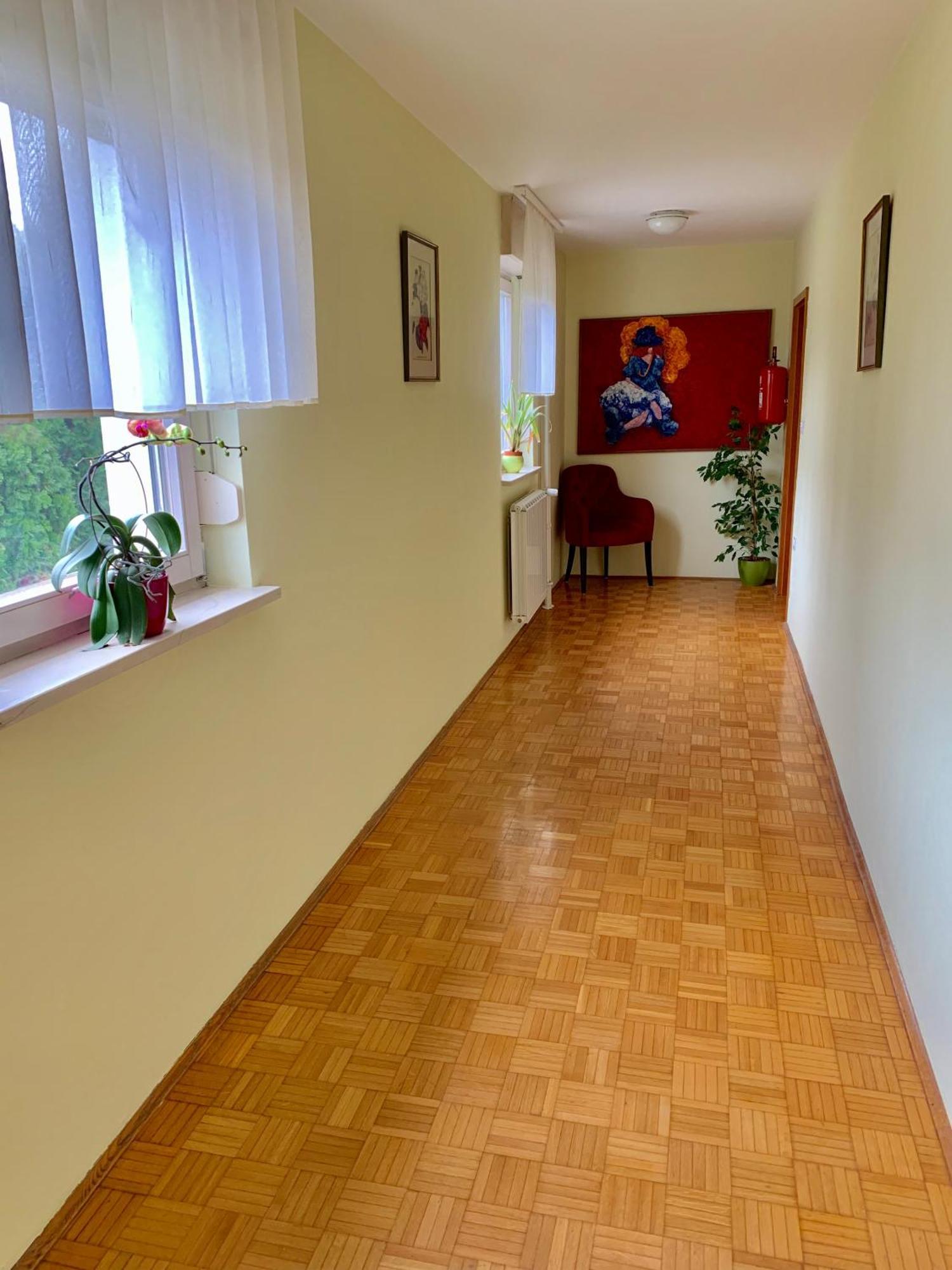 Hotel Maj Inn Moravske Toplice Bagian luar foto
